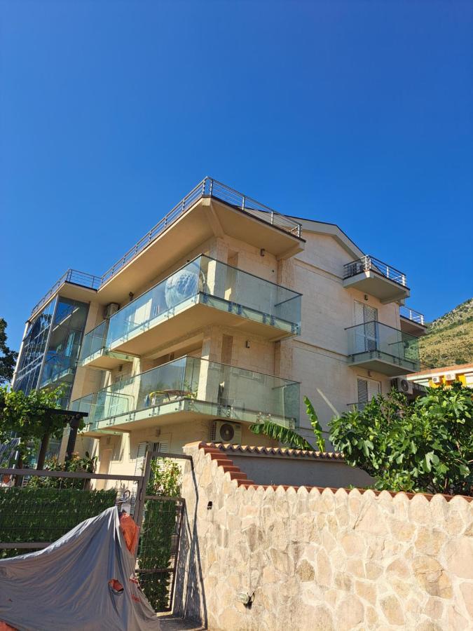 Apartments With Sea View In Prcanj Kotor Exterior photo