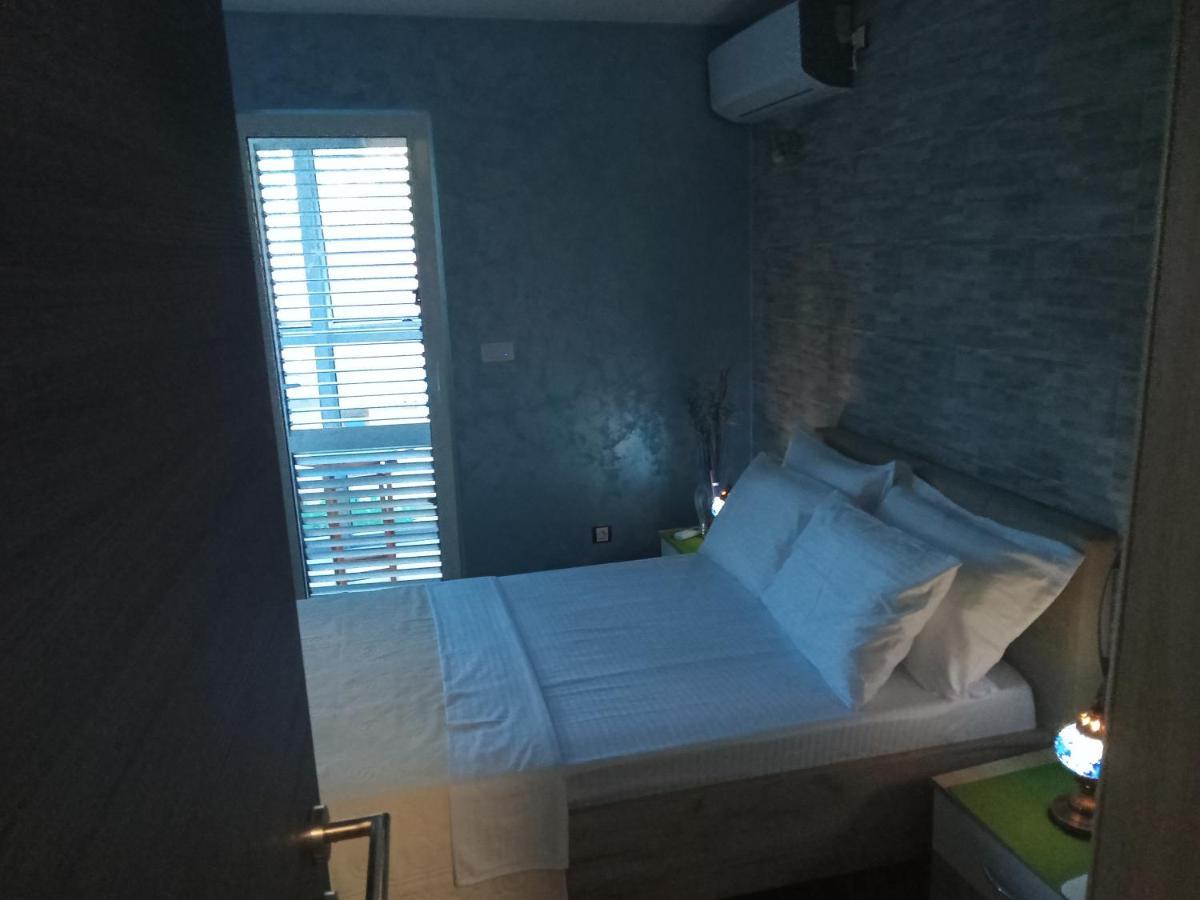 Apartments With Sea View In Prcanj Kotor Exterior photo
