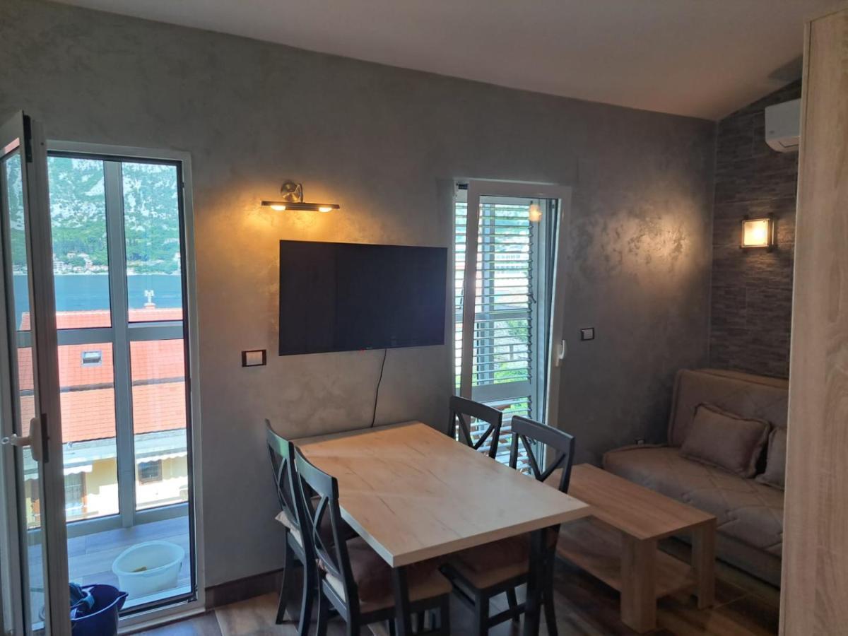 Apartments With Sea View In Prcanj Kotor Exterior photo