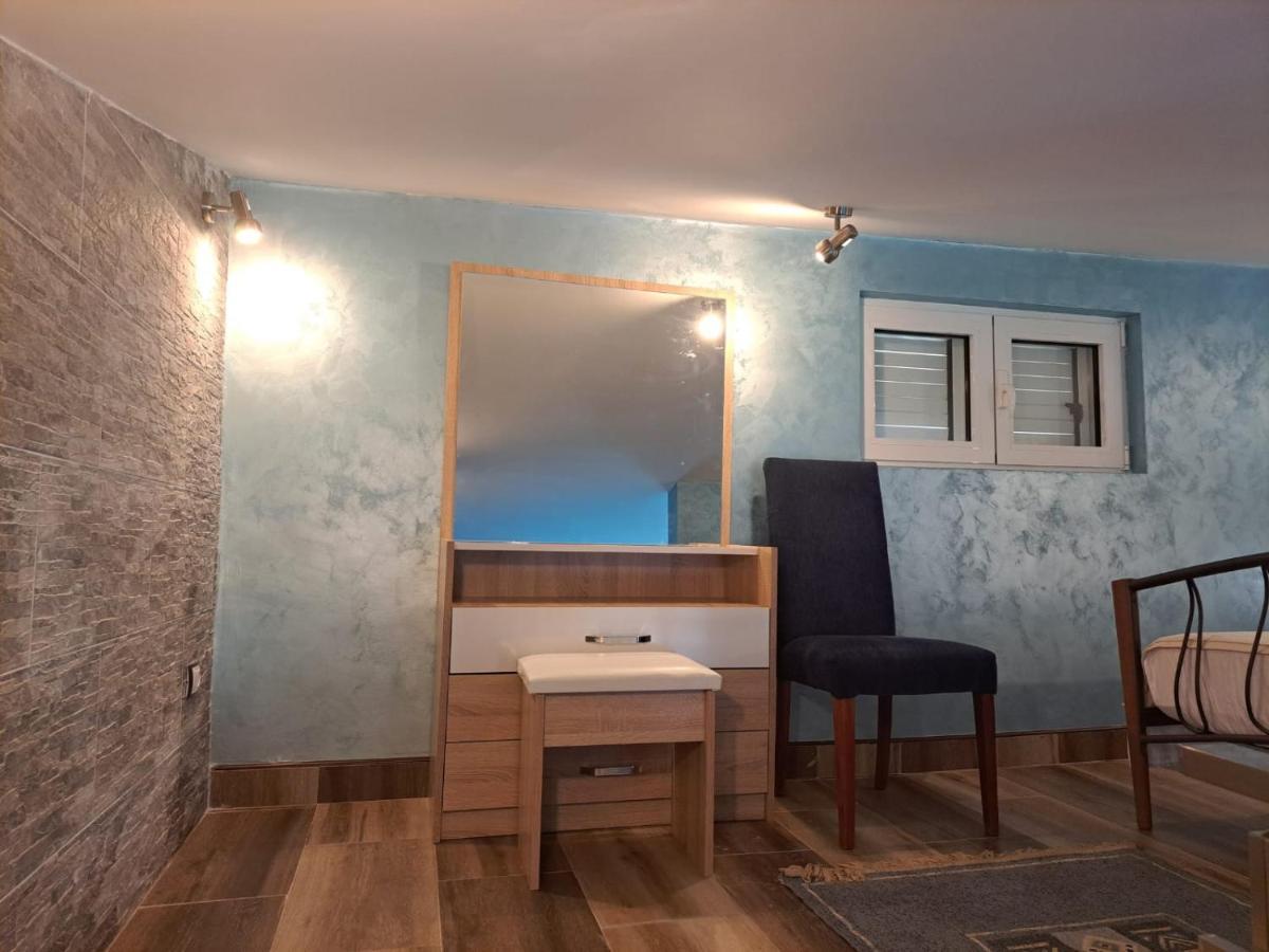 Apartments With Sea View In Prcanj Kotor Exterior photo