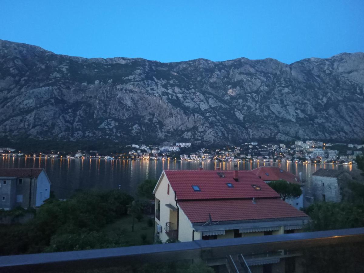 Apartments With Sea View In Prcanj Kotor Exterior photo